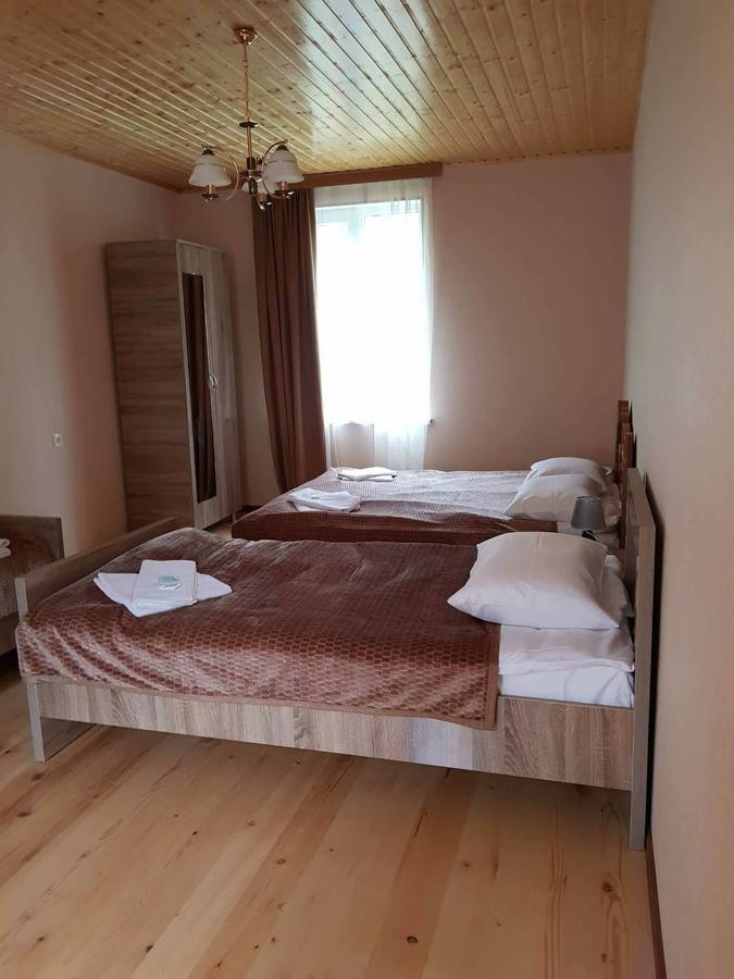 Guesthouse Guram Baba Mestia Exteriör bild